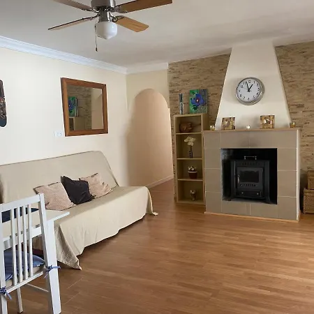El Bomberito Holiday home